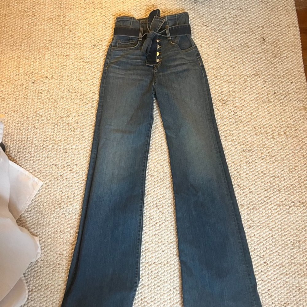 EUC Veronica Beard Jean Belted High Rise Flare Jeans | Size 26